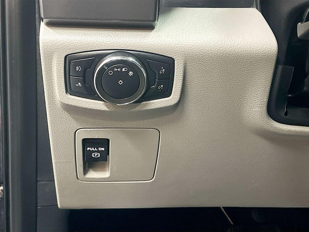 used 2020 Ford F-150 car, priced at $24,400