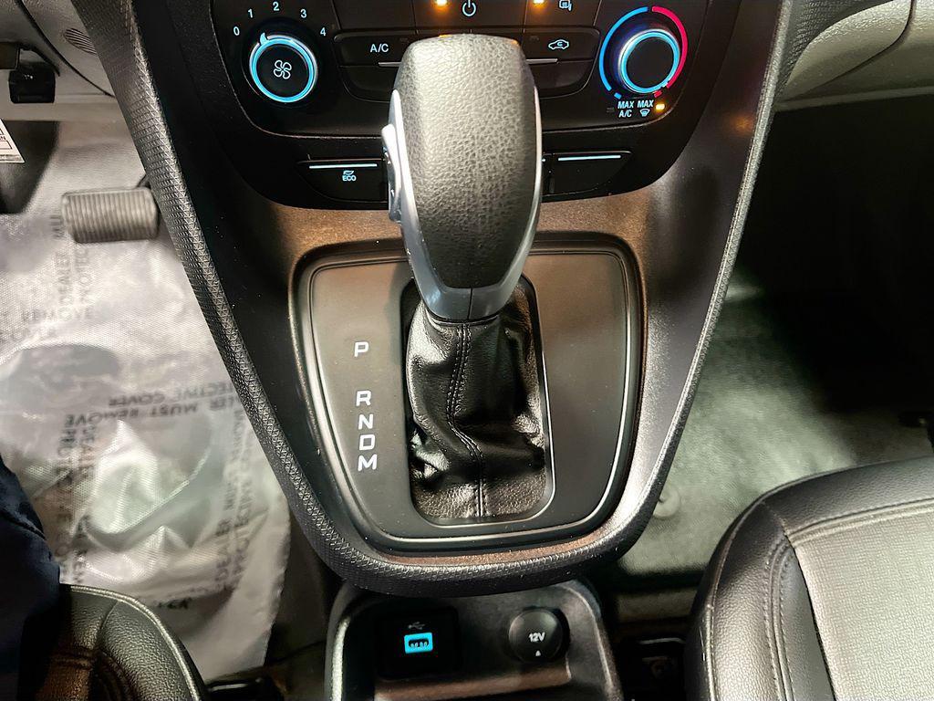 used 2023 Ford Transit Connect car, priced at $25,600