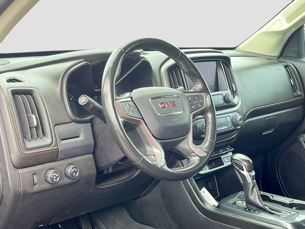 used 2022 GMC Canyon car, priced at $29,300