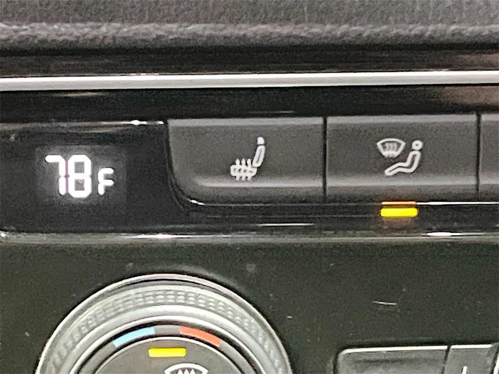 used 2022 Volkswagen Atlas car, priced at $25,000