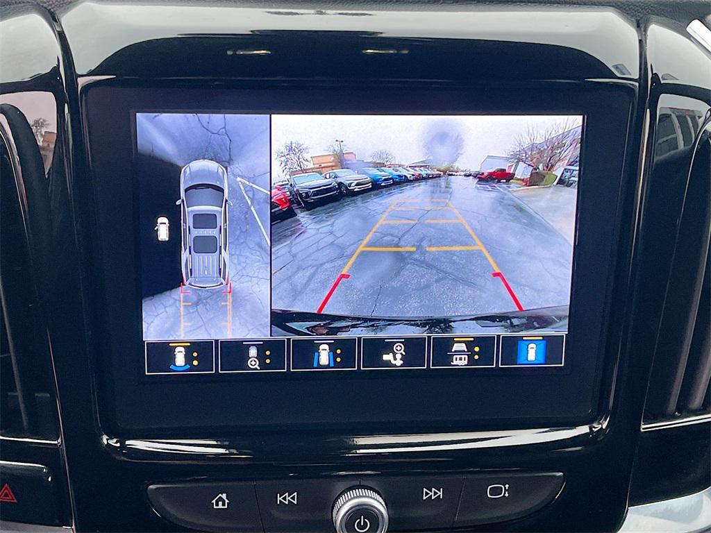 used 2023 Chevrolet Traverse car, priced at $29,200