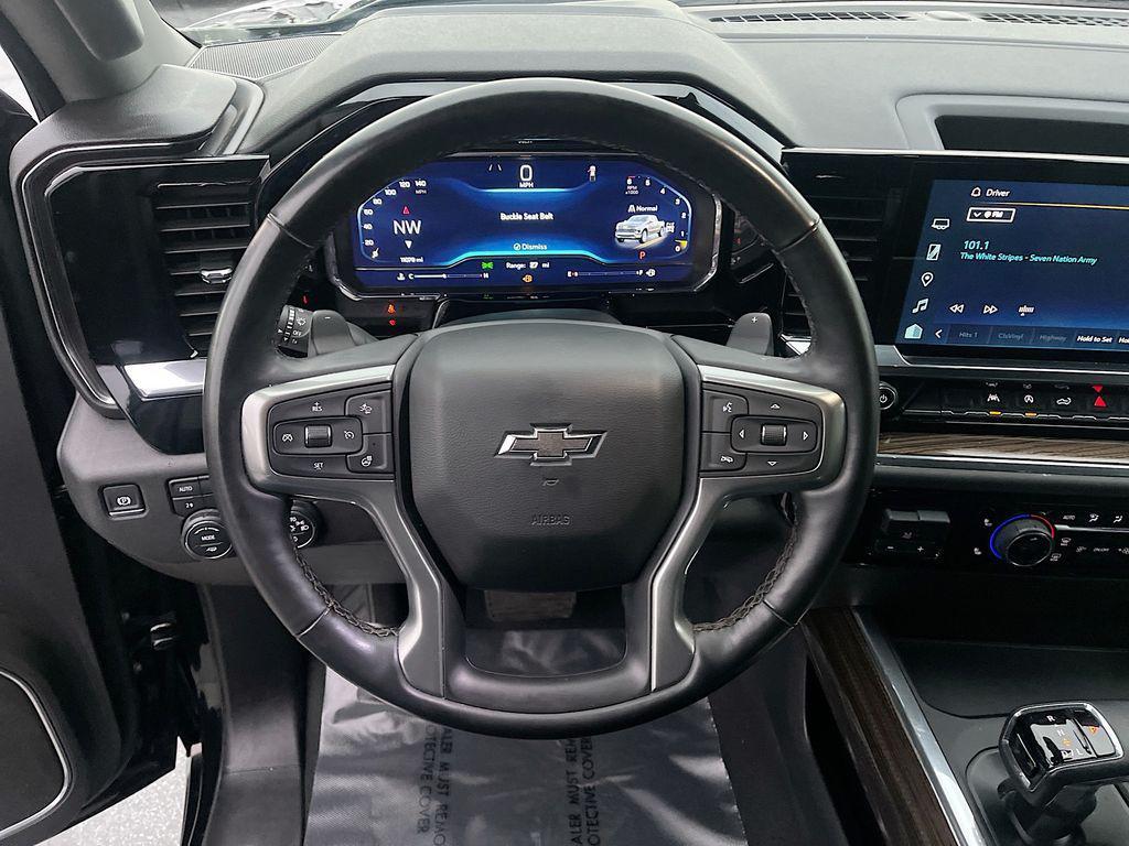 used 2025 Chevrolet Silverado 1500 car, priced at $40,400