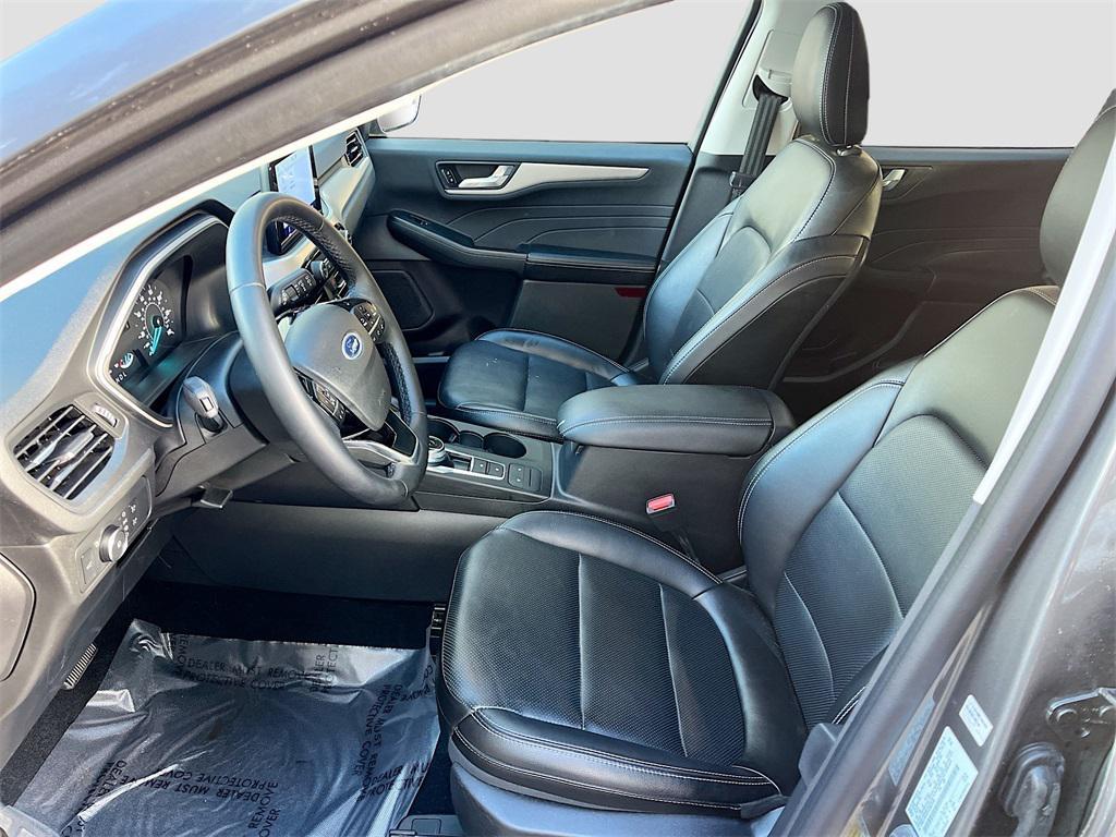 used 2022 Ford Escape car, priced at $19,000