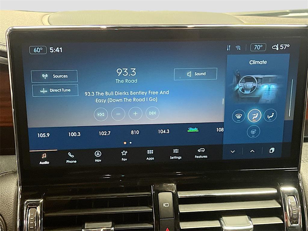 used 2023 Lincoln Navigator car, priced at $58,100