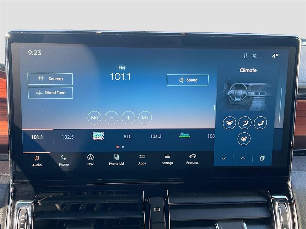 used 2023 Lincoln Navigator car, priced at $59,400