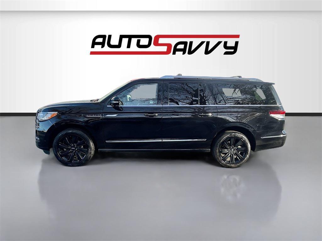 used 2023 Lincoln Navigator car, priced at $59,400