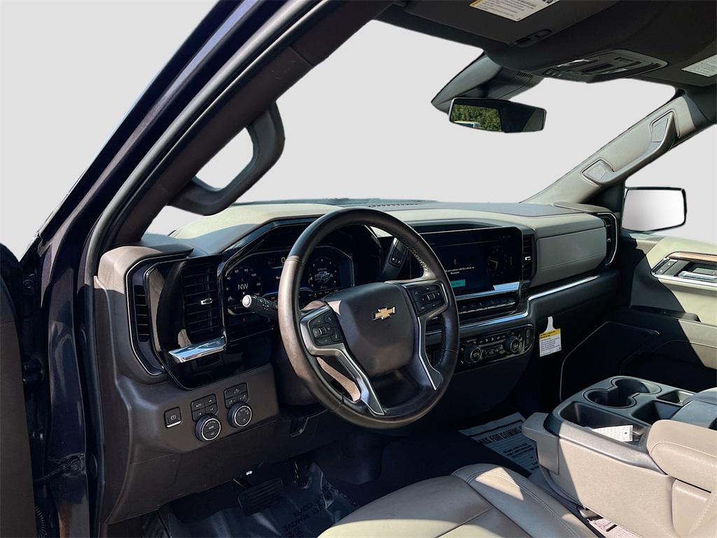 used 2024 Chevrolet Silverado 1500 car, priced at $34,000