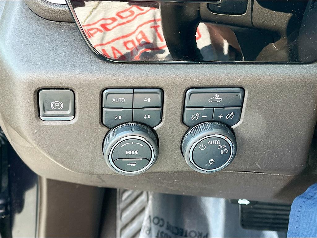 used 2024 Chevrolet Silverado 1500 car, priced at $34,000