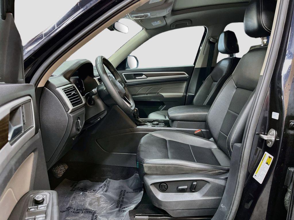 used 2023 Volkswagen Atlas car, priced at $25,500