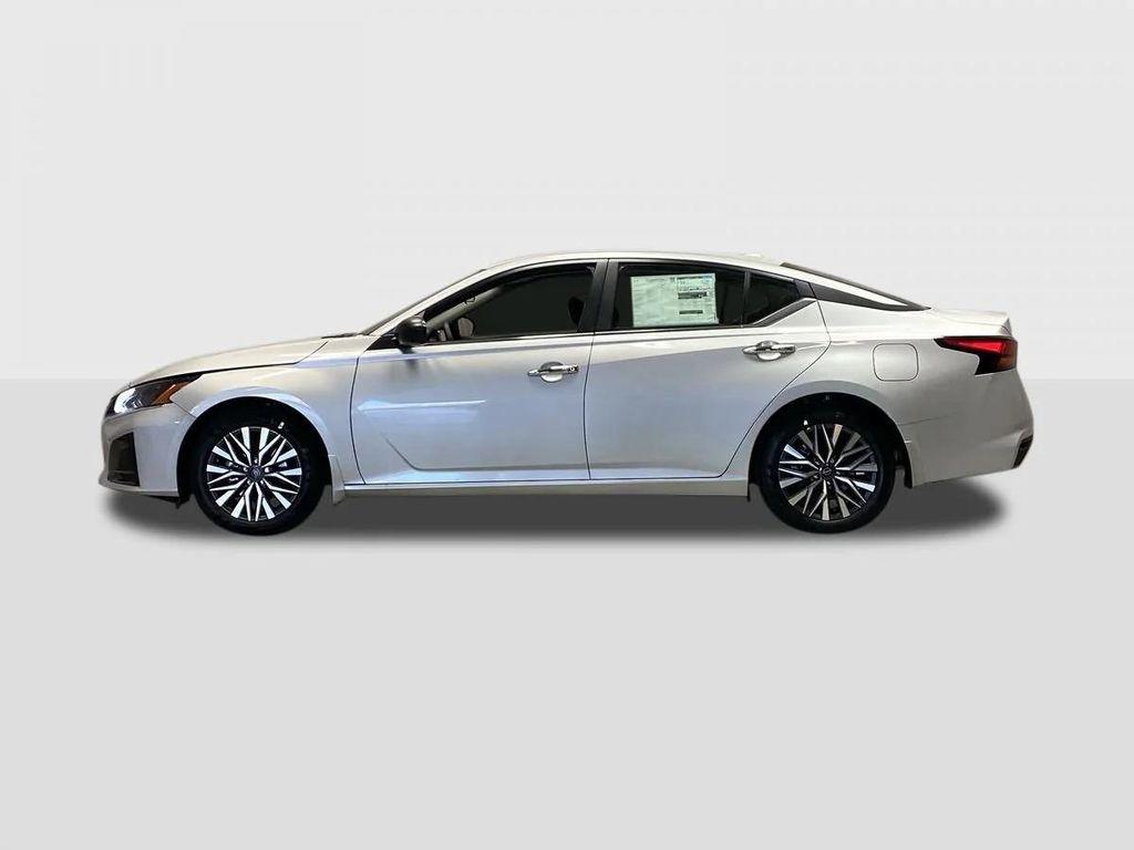 new 2025 Nissan Altima car, priced at $27,797