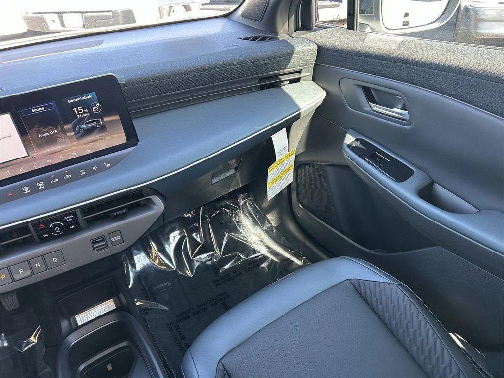 new 2026 Nissan Leaf car, priced at $40,680