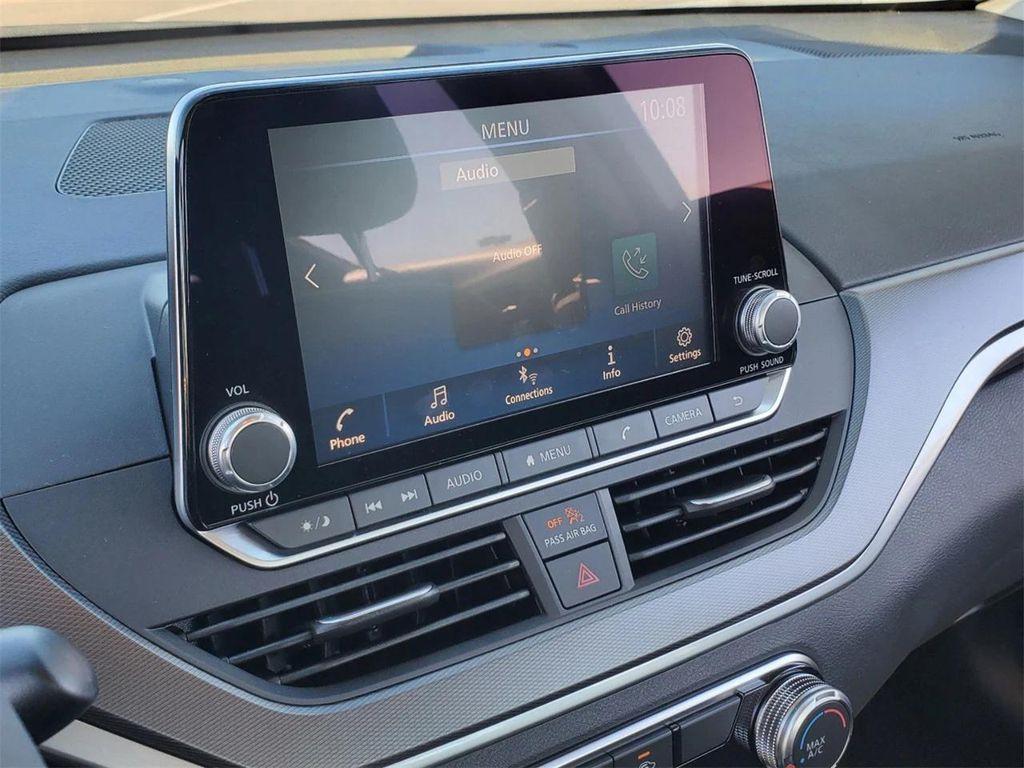 new 2025 Nissan Altima car, priced at $30,739