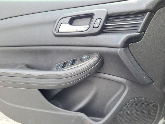 used 2015 Chevrolet Malibu car, priced at $9,795