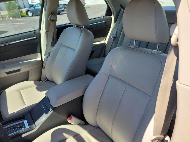 used 2007 Chrysler 300 car, priced at $8,500
