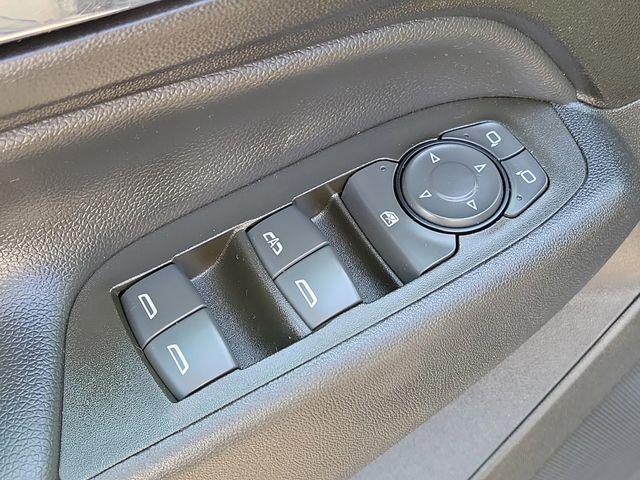 used 2023 Chevrolet Equinox car, priced at $17,699
