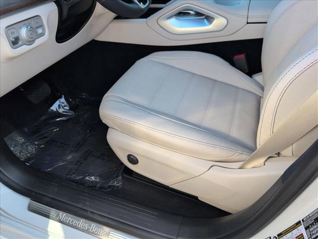 new 2026 Mercedes-Benz GLE 450 car, priced at $85,485