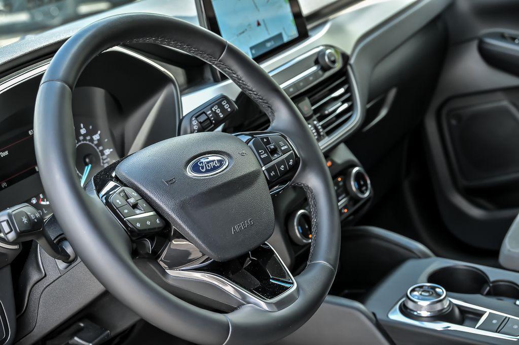 used 2022 Ford Escape car, priced at $20,412