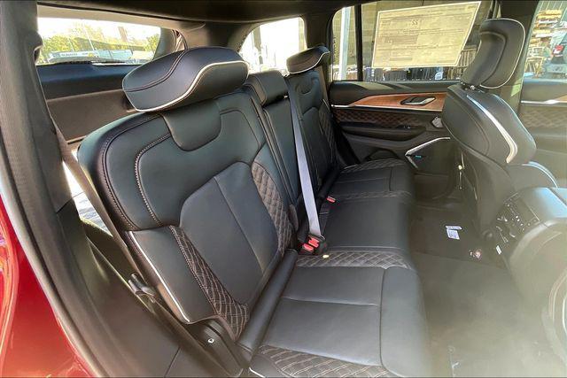 new 2025 Jeep Grand Cherokee car, priced at $63,380