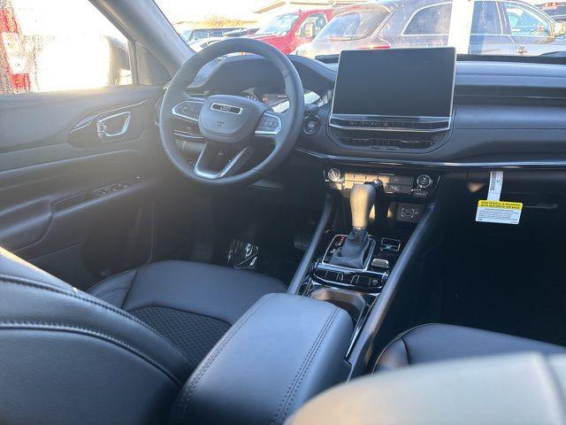 new 2026 Jeep Compass car, priced at $31,985