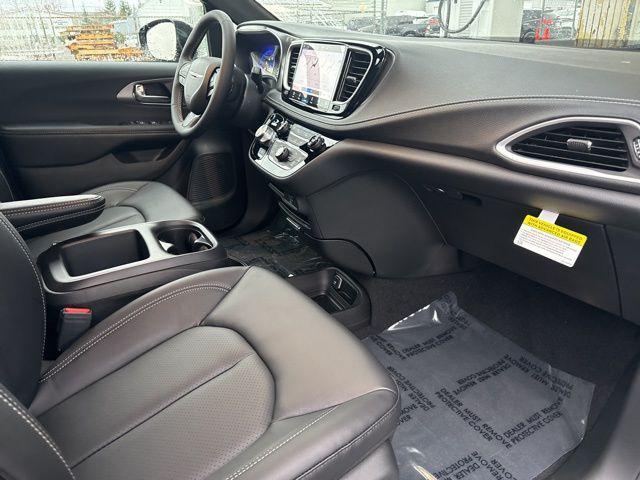 new 2026 Chrysler Pacifica car, priced at $49,835