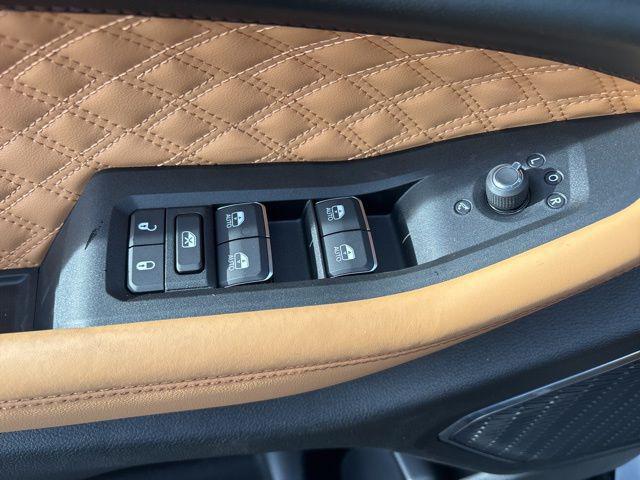 new 2025 Jeep Grand Cherokee car, priced at $58,900