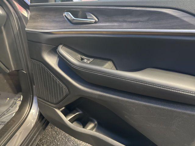 new 2025 Jeep Grand Cherokee L car, priced at $53,835