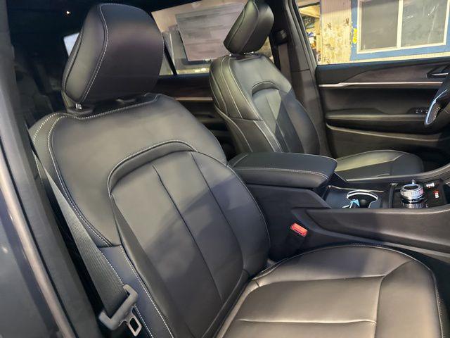 new 2025 Jeep Grand Cherokee L car, priced at $53,835