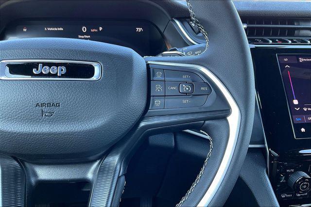 new 2025 Jeep Grand Cherokee car, priced at $35,780