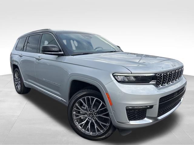 new 2025 Jeep Grand Cherokee L car, priced at $66,035