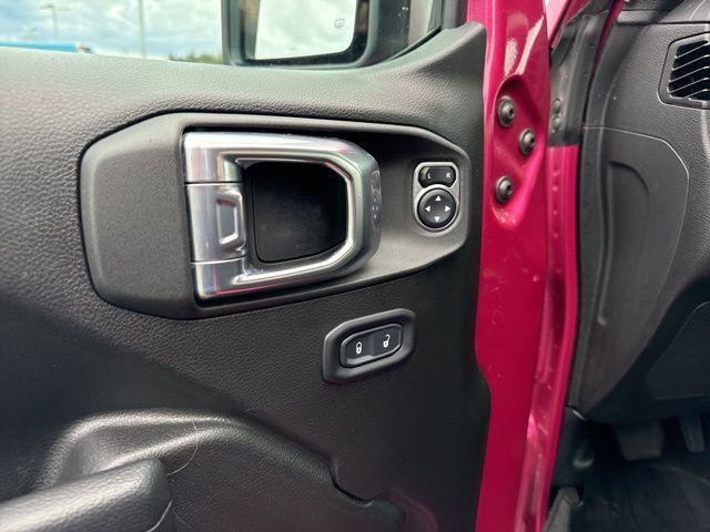 used 2022 Jeep Wrangler car, priced at $27,600