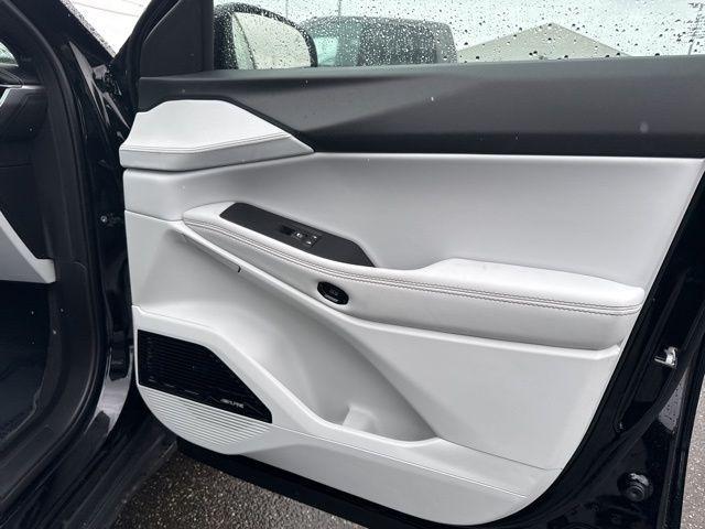 new 2026 Jeep Cherokee car, priced at $42,585