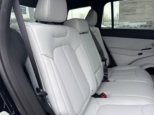 new 2026 Jeep Cherokee car, priced at $42,585