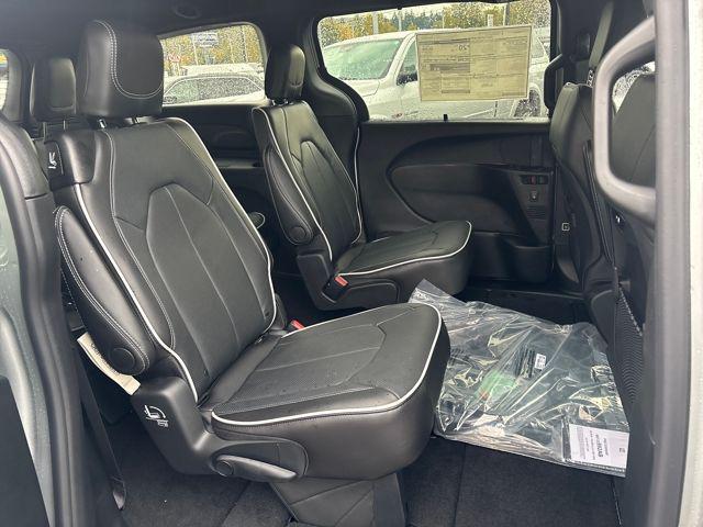 new 2026 Chrysler Pacifica car, priced at $48,955