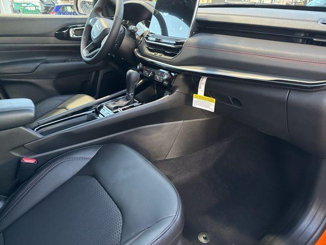 new 2026 Jeep Compass car, priced at $34,985