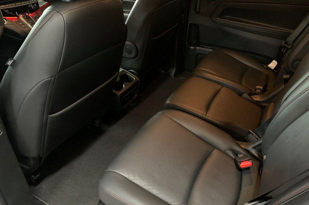 used 2025 Honda Odyssey car, priced at $38,447
