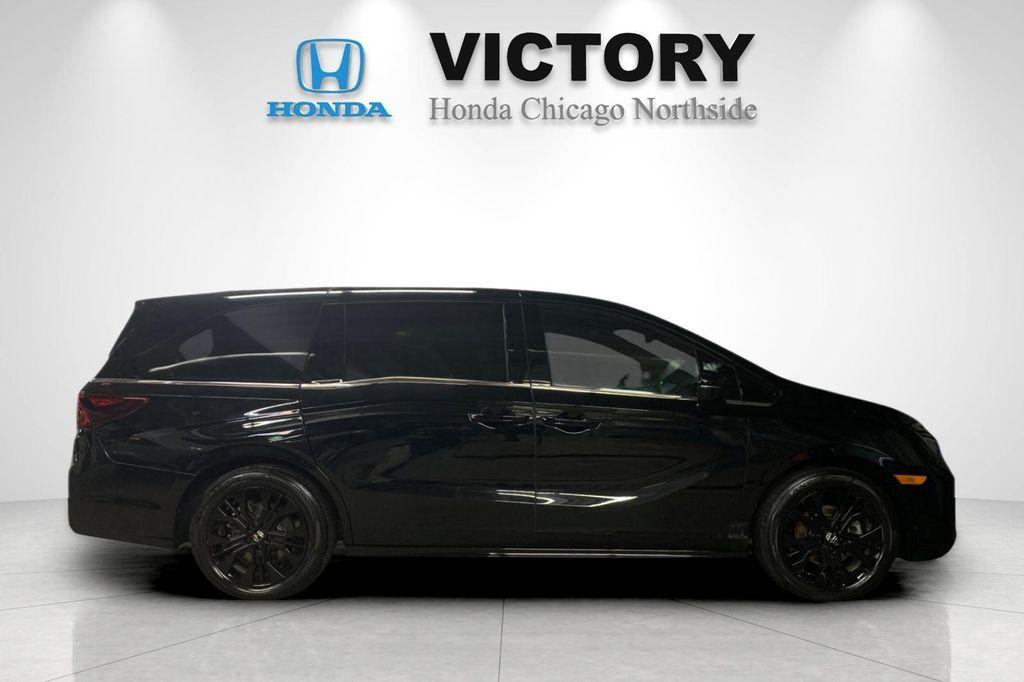 used 2025 Honda Odyssey car, priced at $39,509