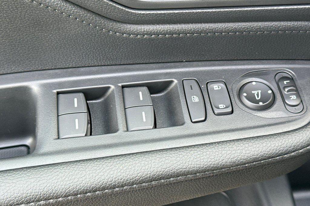 new 2026 Honda Odyssey car, priced at $45,845