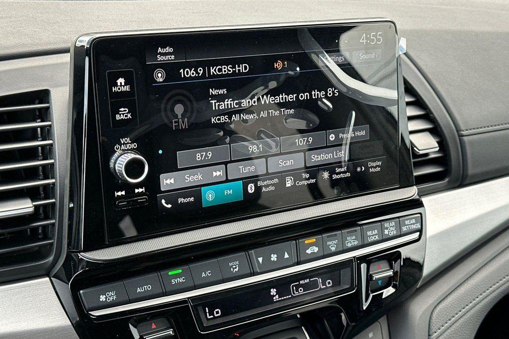 new 2026 Honda Odyssey car, priced at $45,845