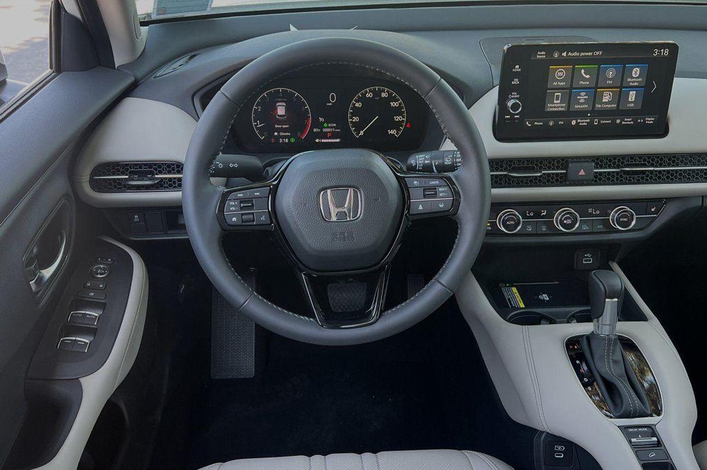 new 2025 Honda HR-V car