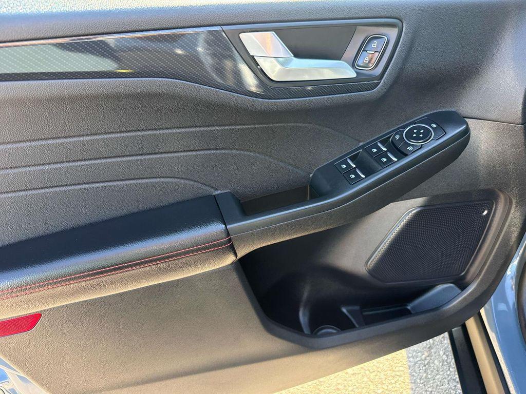 used 2023 Ford Escape car, priced at $21,875