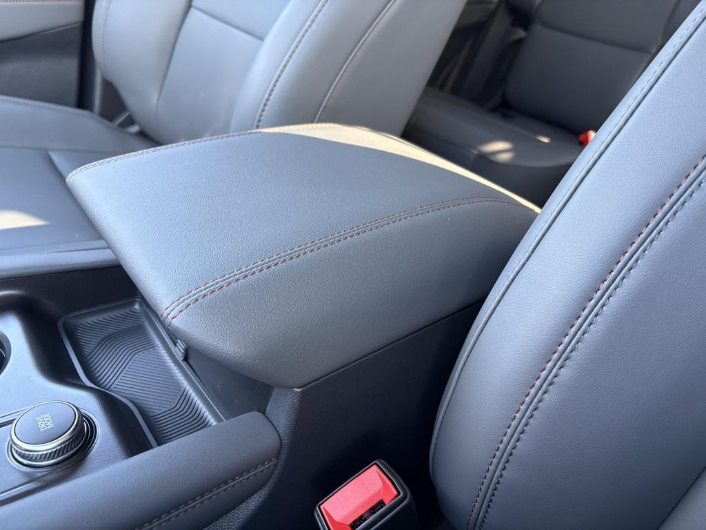 new 2025 Ford Explorer car, priced at $49,675