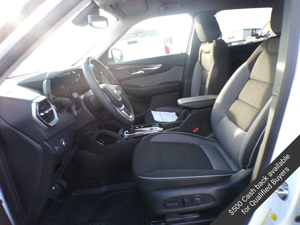 new 2026 Chevrolet TrailBlazer car, priced at $28,290