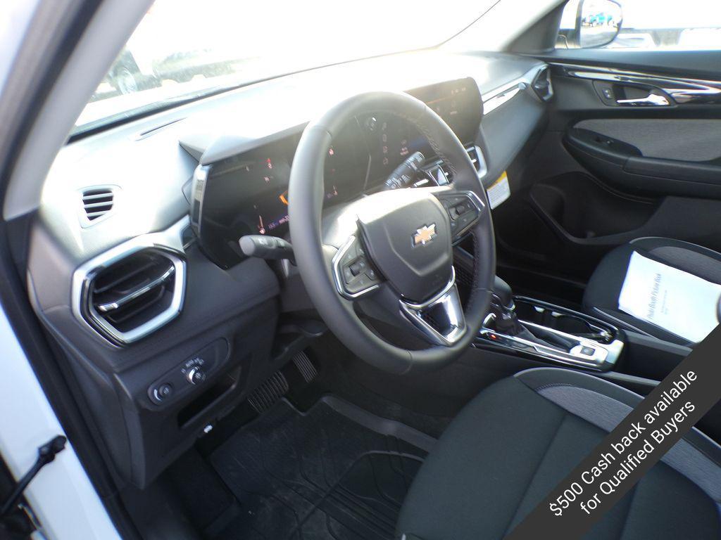 new 2026 Chevrolet TrailBlazer car, priced at $28,290