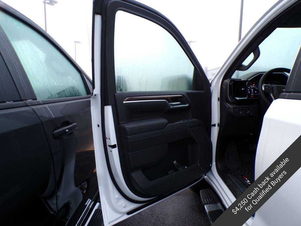 new 2026 Chevrolet Silverado 1500 car, priced at $52,667