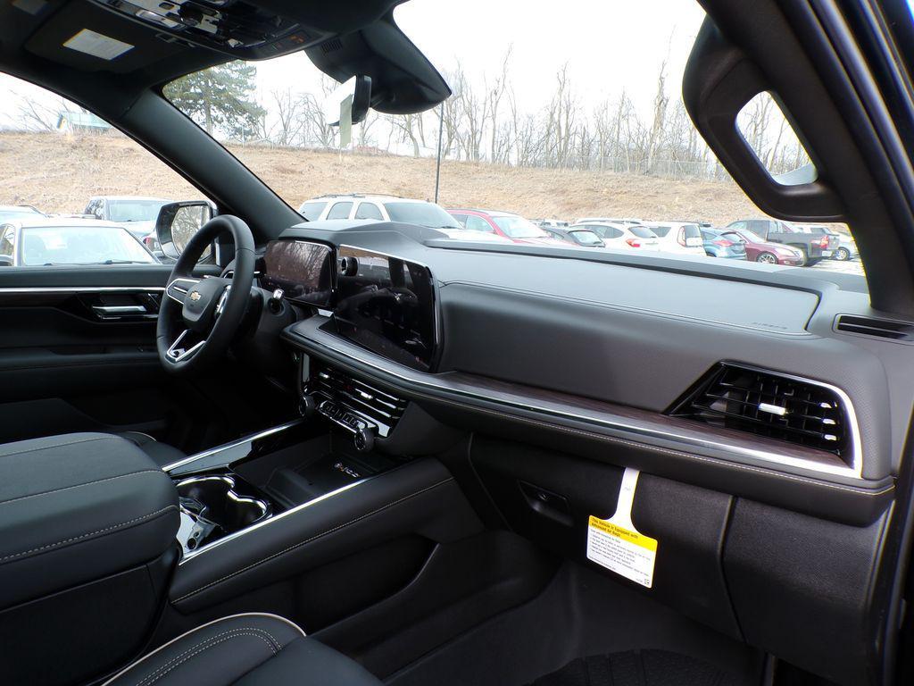 new 2026 Chevrolet Suburban car, priced at $89,407