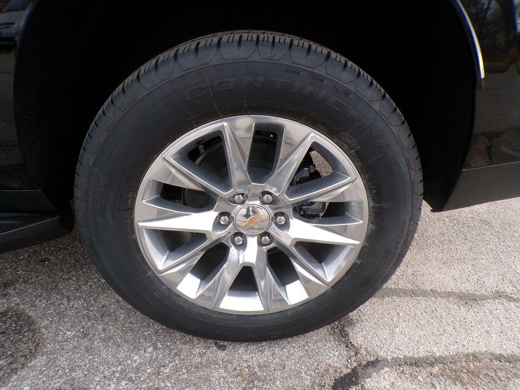 new 2026 Chevrolet Suburban car, priced at $89,407