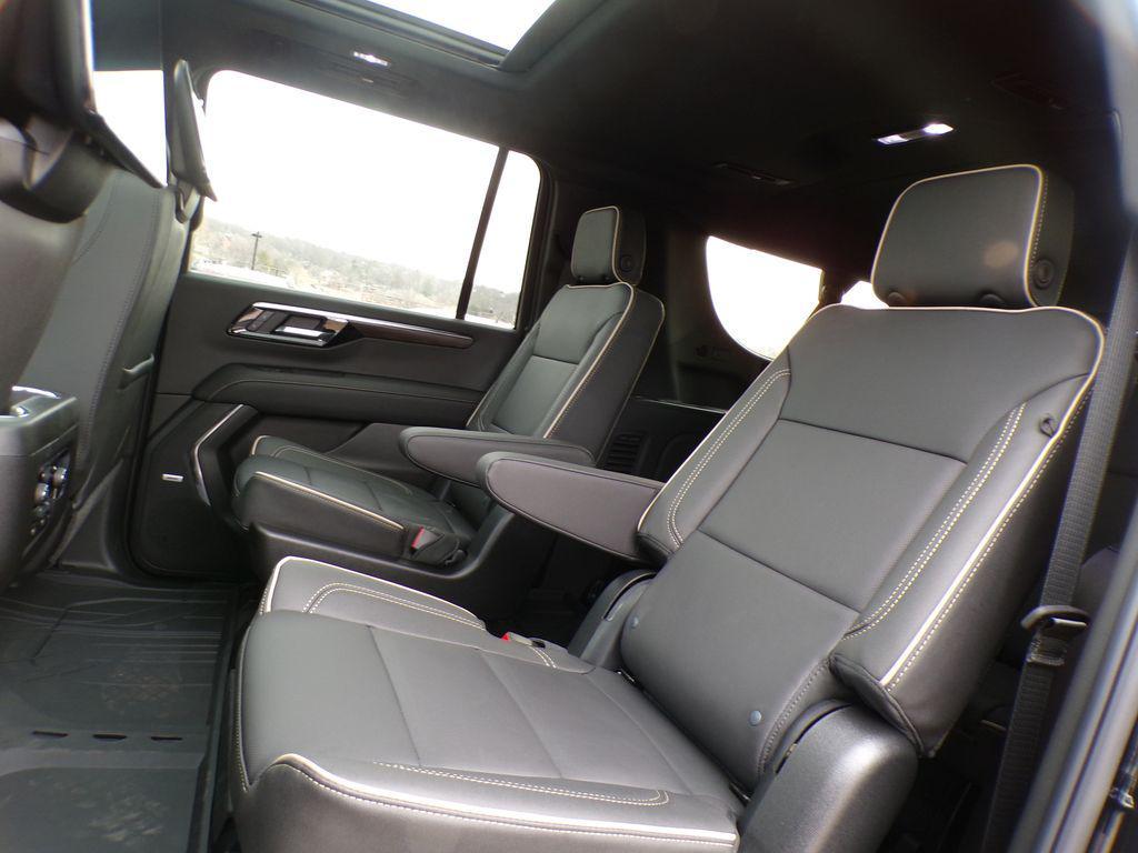 new 2026 Chevrolet Suburban car, priced at $89,407