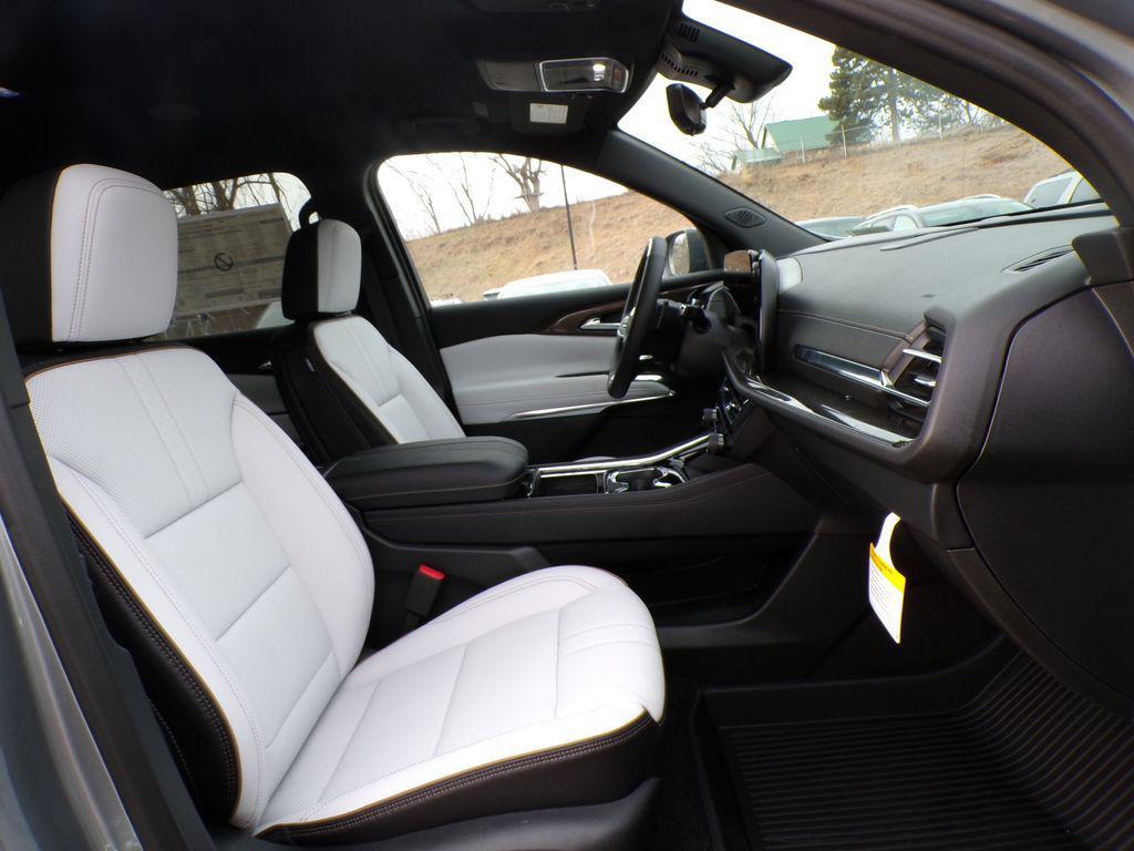 new 2026 Chevrolet Traverse car, priced at $56,684