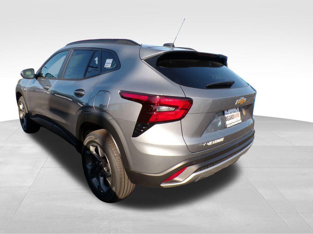 new 2026 Chevrolet Trax car, priced at $25,665