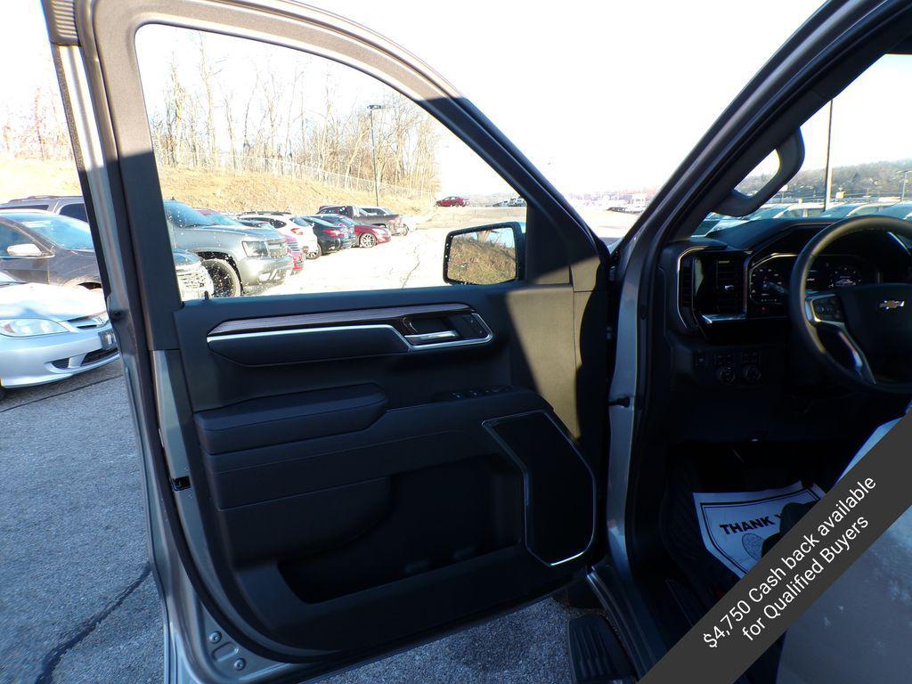 new 2026 Chevrolet Silverado 1500 car, priced at $49,756
